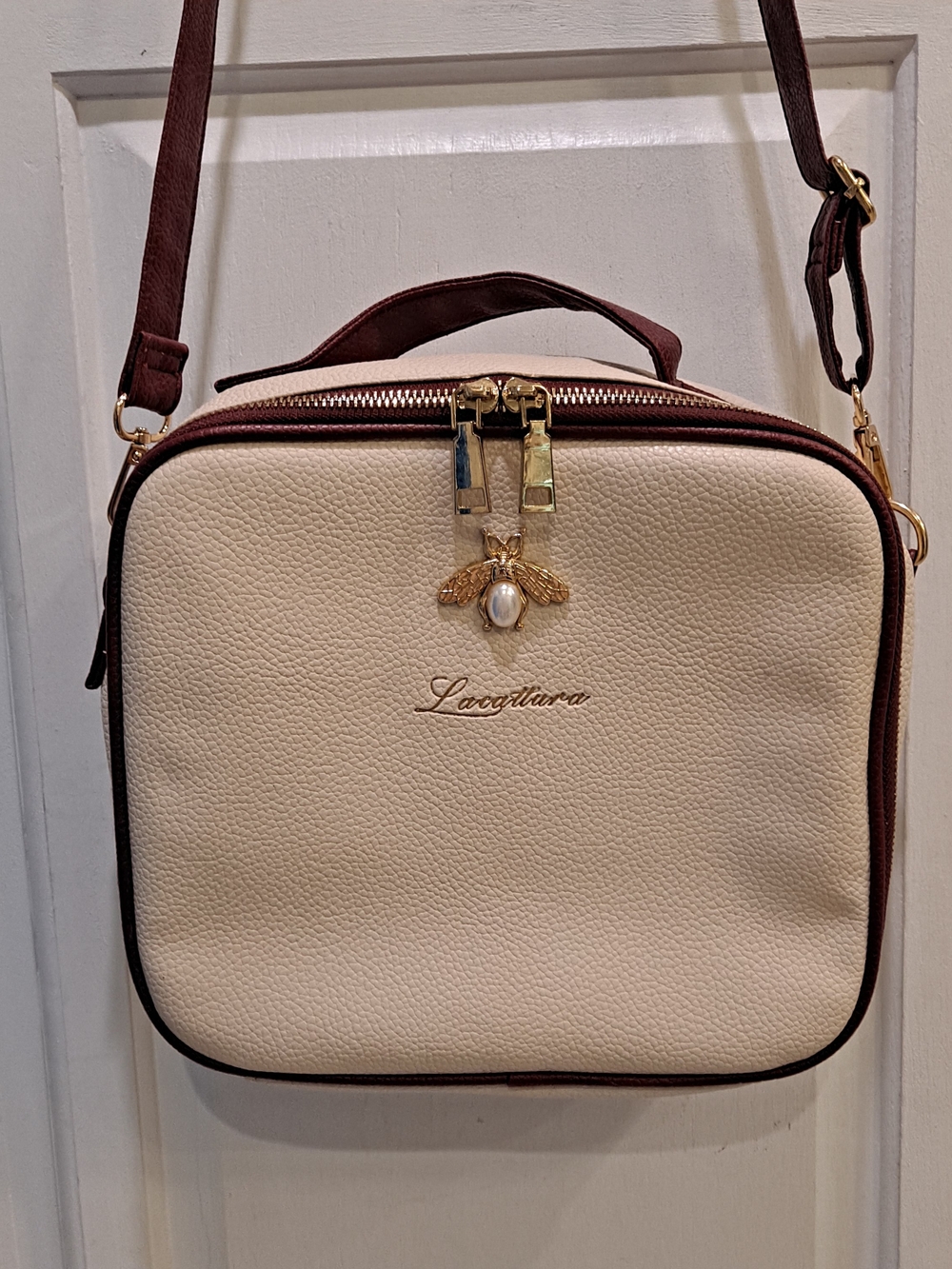 Lacattura Cream & Burgundy Bee-Embellished Crossbody Cosmetic Case Vegan